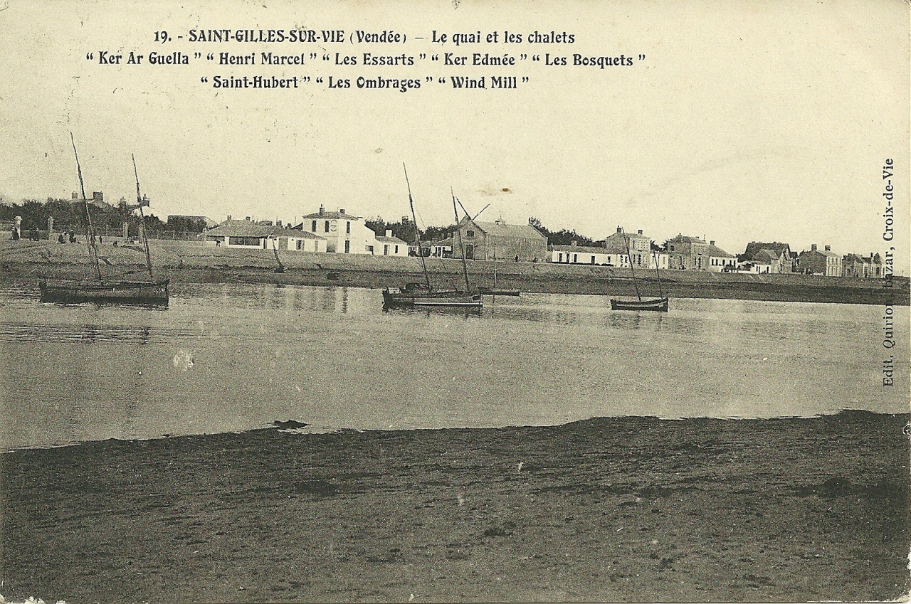 St-Gilles-sur-Vie, le quai et les chalets.