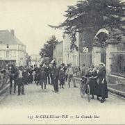 St-Gilles-sur-Vie, la grande rue.