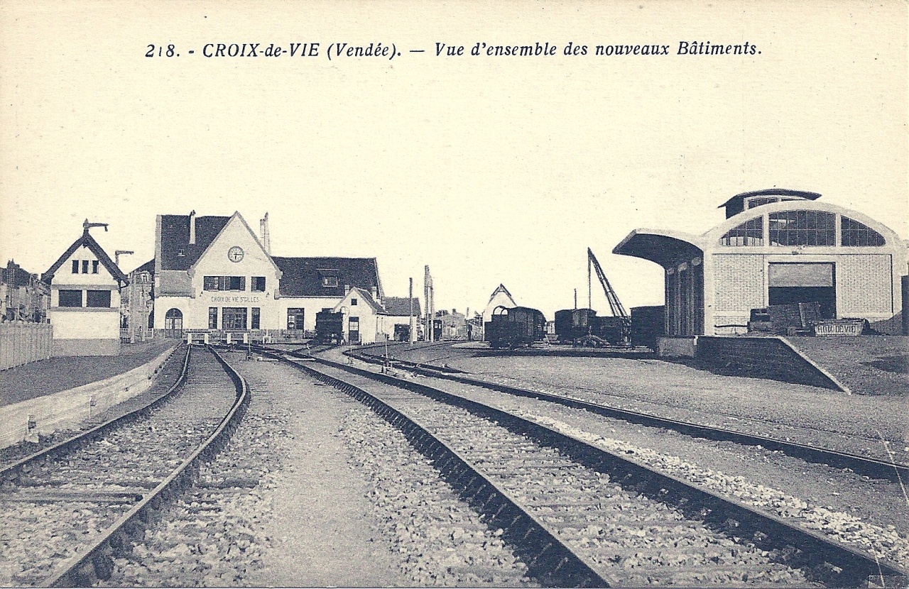 Croix-de-Vie, la gare vue d'ensemble des nouveaux bâtiments.
