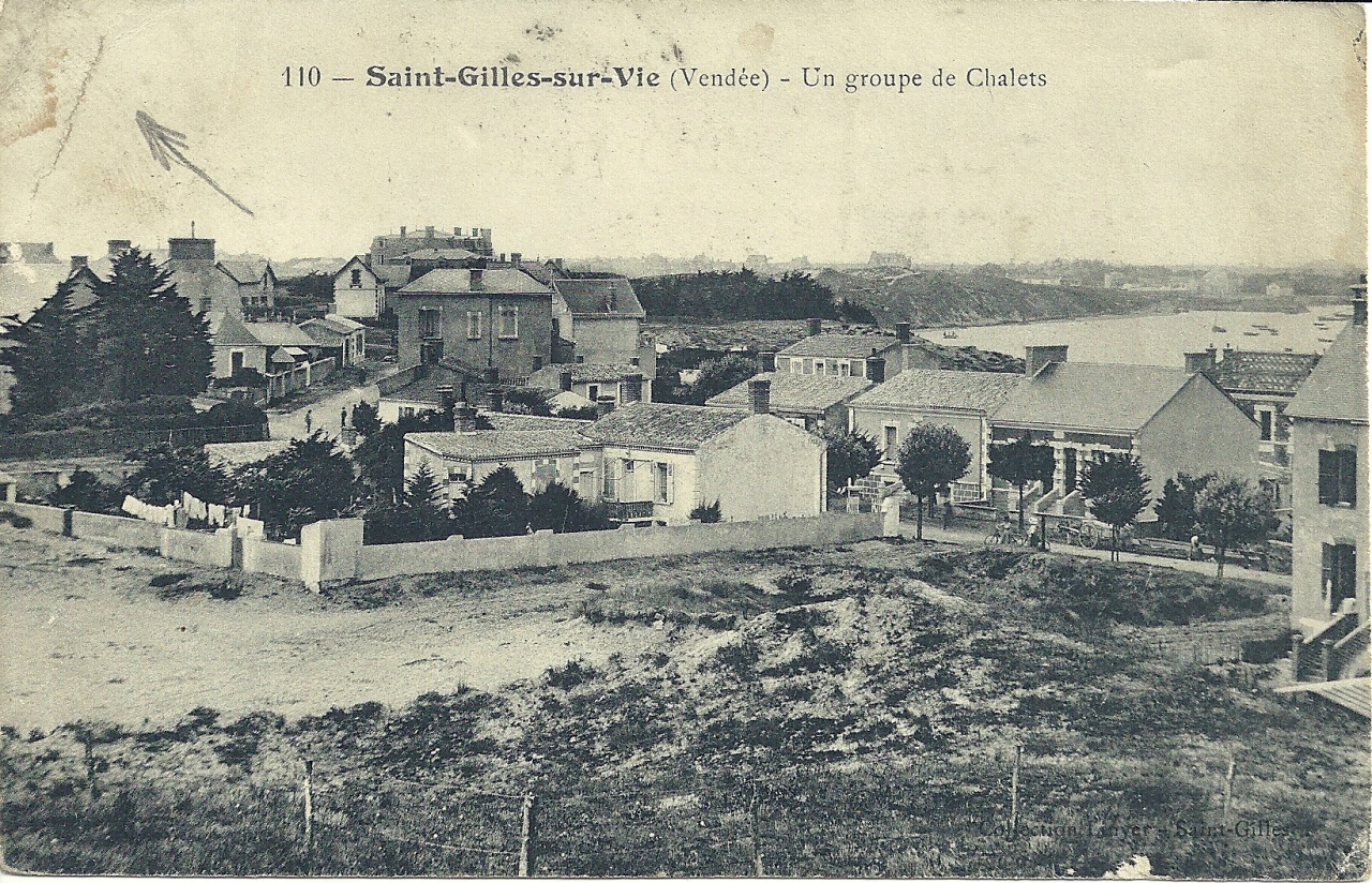 St-Gilles-sur-Vie, un groupe de chalets.