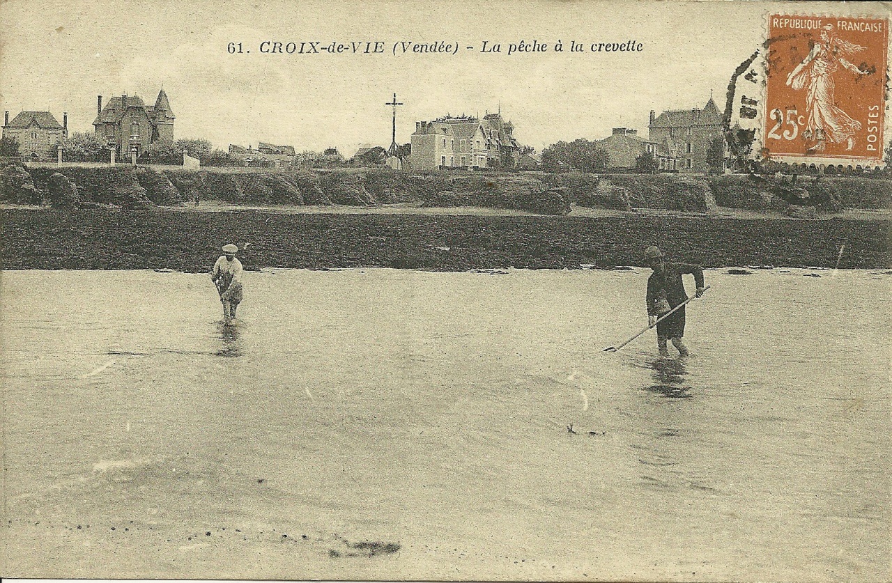 Croix-de-Vie, la pêche à la crevette.