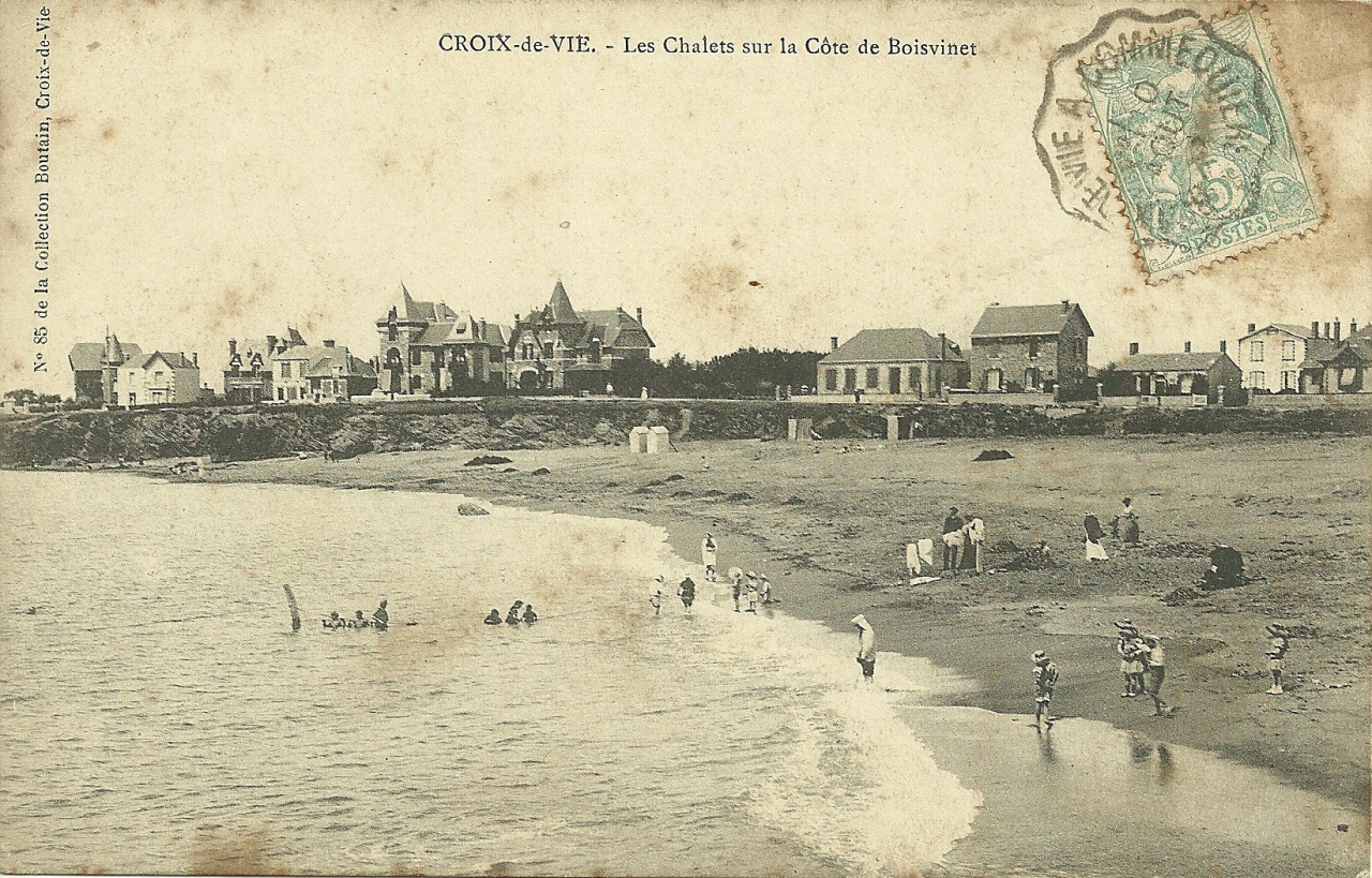 Croix-de-Vie, les chalets sur la côte de Boisvinet.