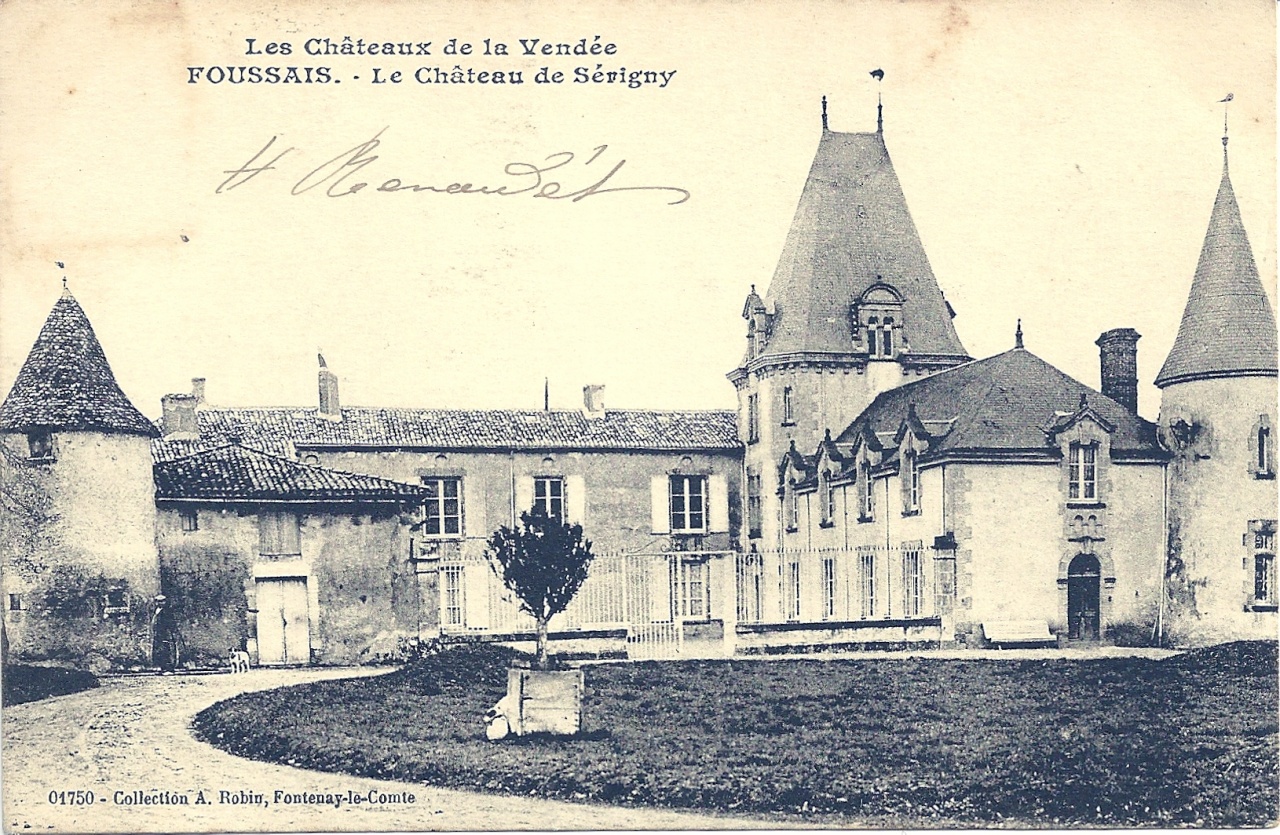 Foussais, le château de Sévigny.
