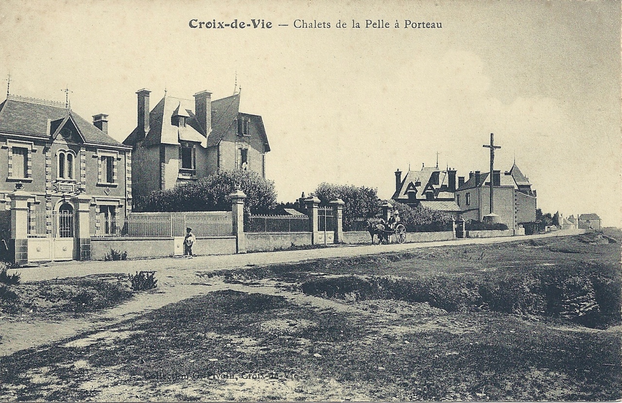 Croix-de-Vie, les chalets de la Pelle à Porteau.