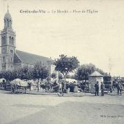 Croix-de-Vie, le marché, place de l'église.