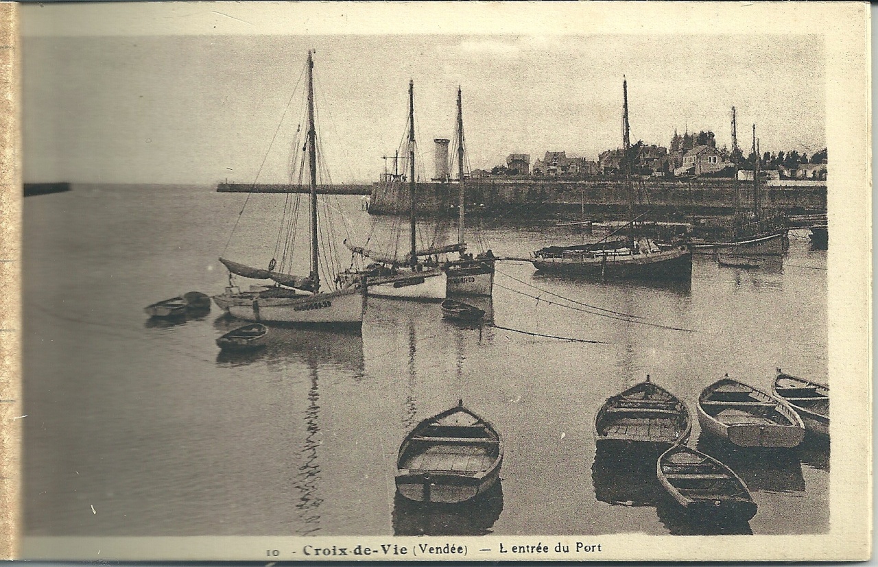 Croix-de-Vie, l'entrée du port.