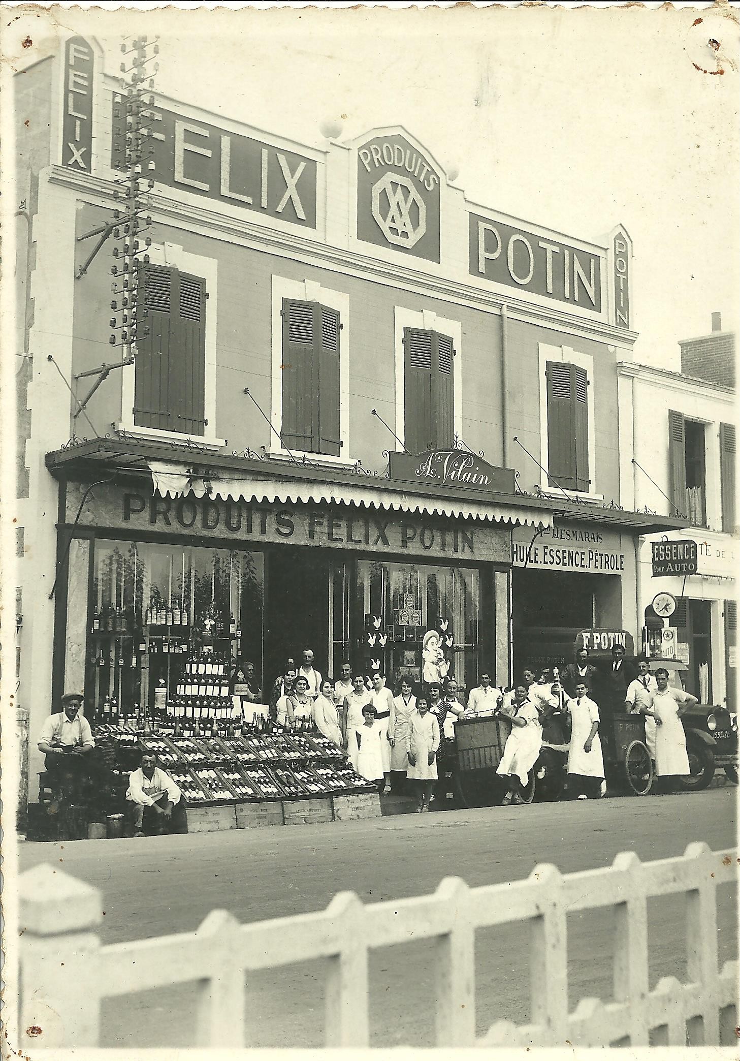 Croix-de-Vie, magasin Félix Potin.