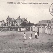 Croix-de-Vie, la plage et les chalets.