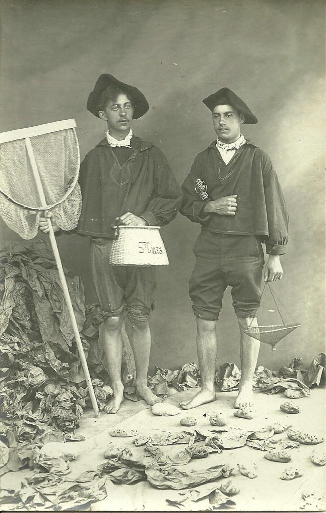 Saint-Gilles-Croix-de-Vie, costume de marins