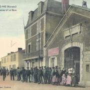 Croix-de-Vie, la poissonnerie et le quai.