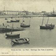 Croix-de-Vie, le port, séchage des filets.