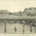 St-Gilles-Croix-de-Vie, la côte à gauche le casino de Sion.