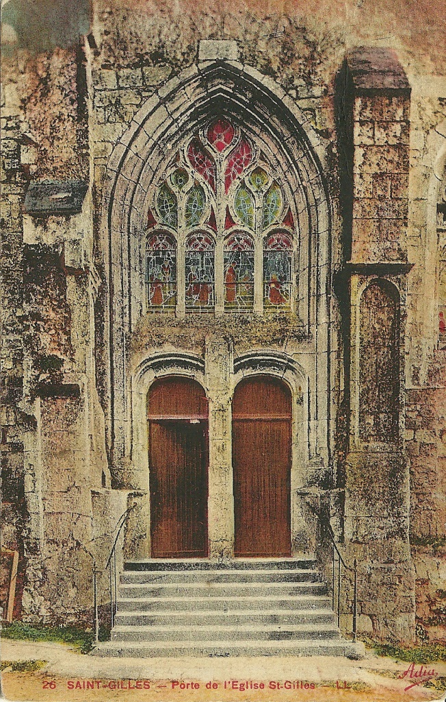 St-Gilles-sur-Vie, la porte de l'église.