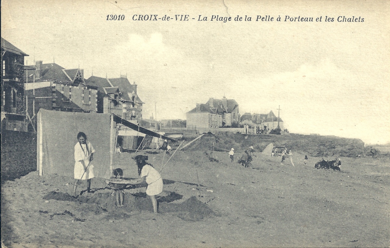 Croix-de-Vie, la plage de la pelle fà Porteau.