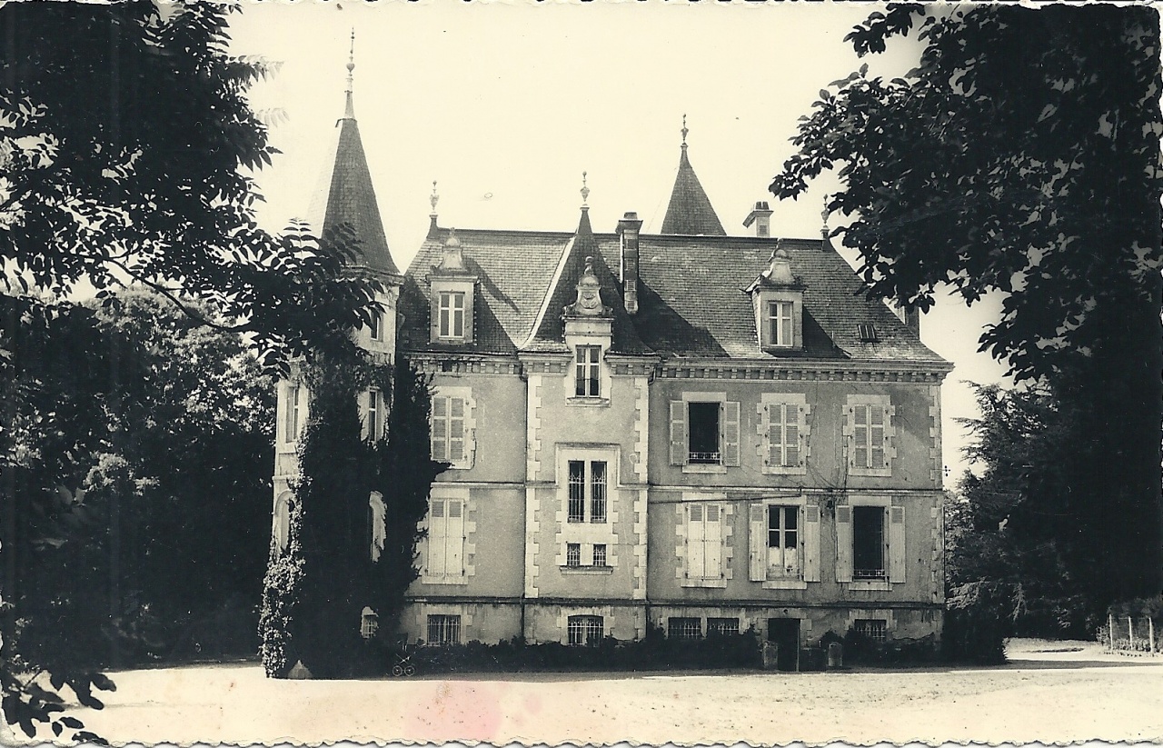 St-Révérend, la Roche-Faudouin, avant sa démolition.
