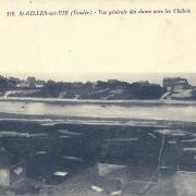 St-Gilles-sur-Vie, vue générale des dunes avec les chalets.