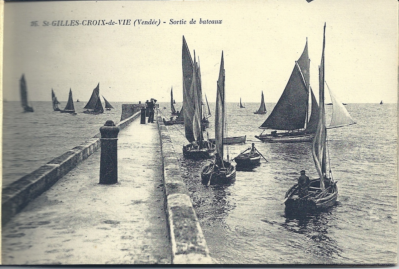 St-Gilles-Croix-de-Vie, sortie de bateaux.
