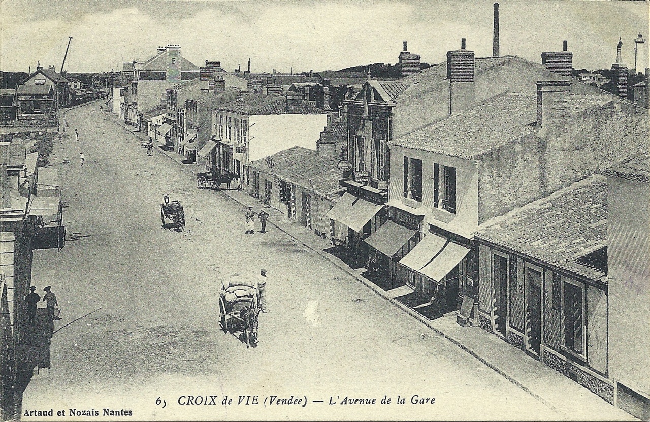Croix-de-Vie, l'avenue de la gare.