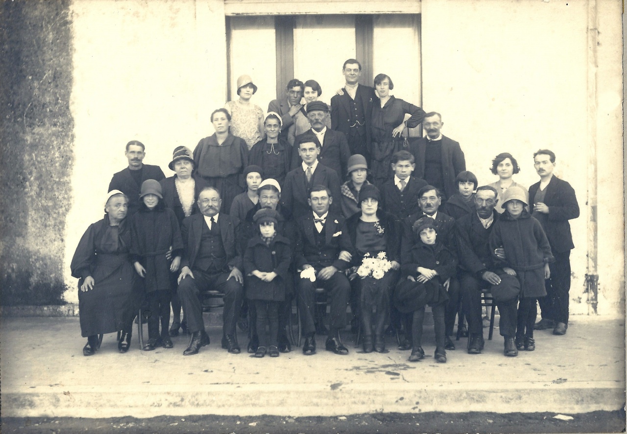 St-Gilles-sur-Vie, mariage famille MORIN dans les années 1920.