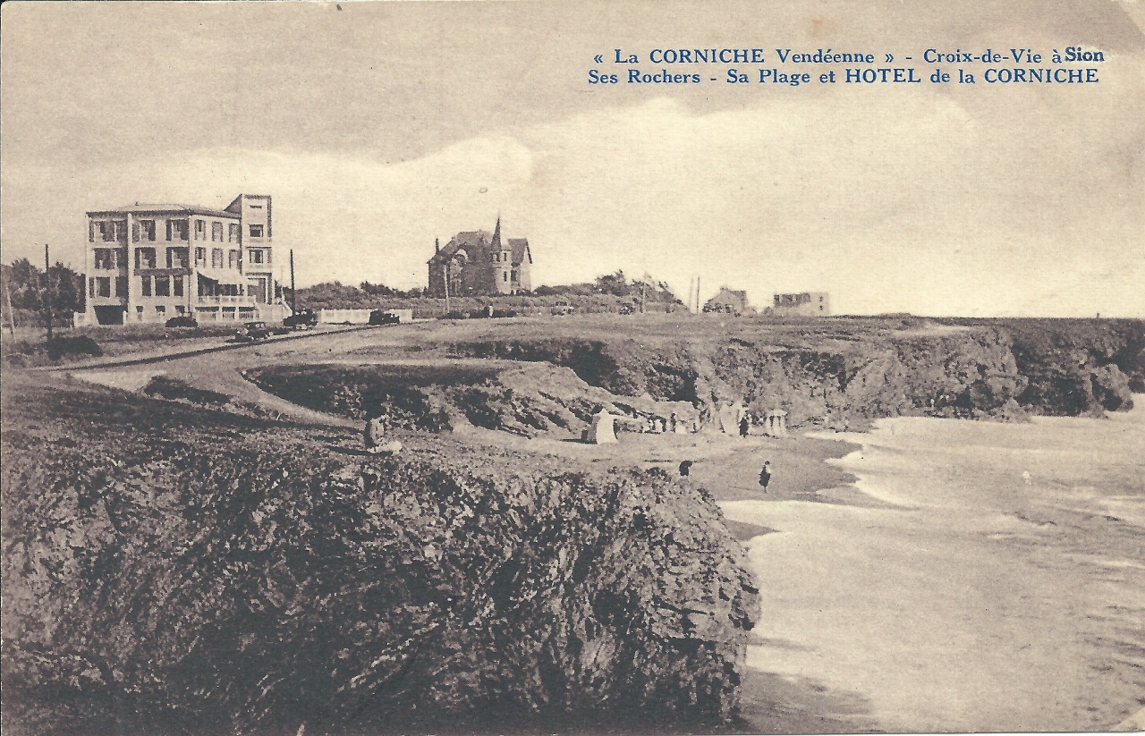 Croix-de-Vie, la corniche, sa plage et son hôtel.