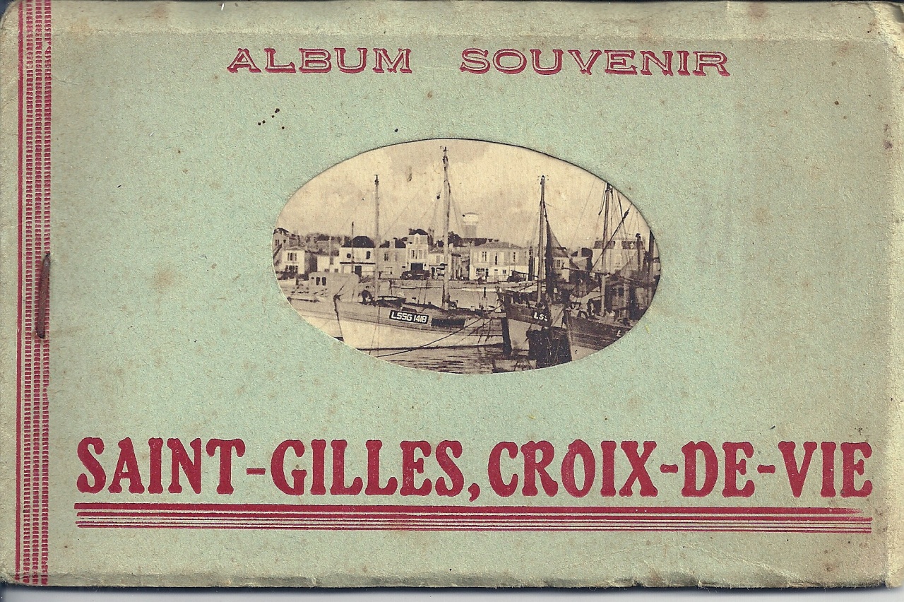 Carnet de 10 vues de St-Gilles et Croix-de-Vie.