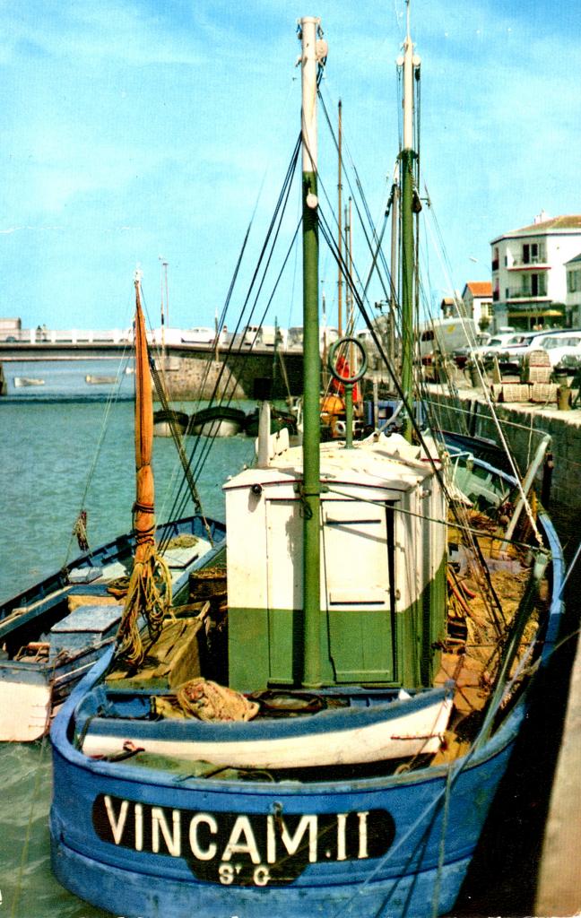 Saint-Gilles-sur-Vie, bateau à Mr Marius Barré.