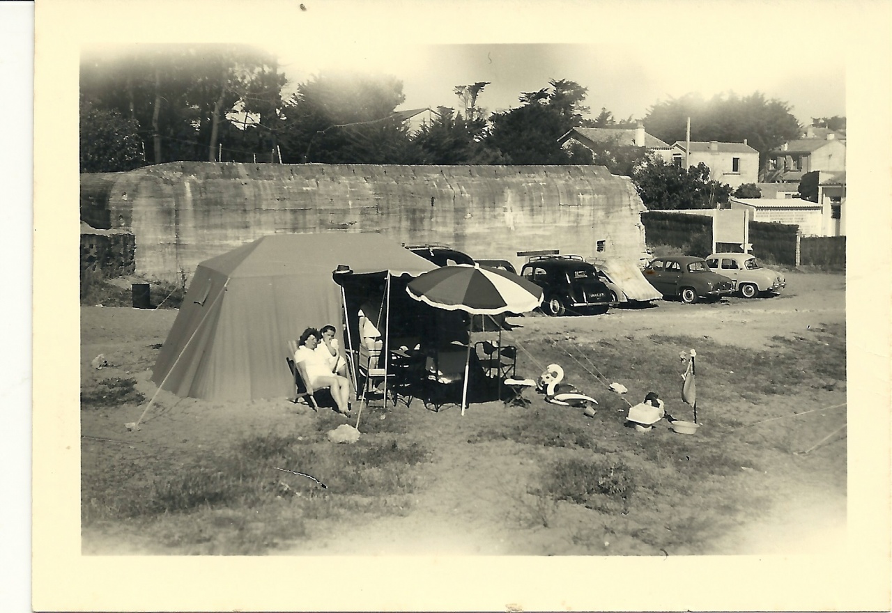 St-Gilles-sur-Vie, camping en 1960.