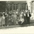 St-Gilles-sur-Vie, personnel encadrant colonie du vieux château, 1954.