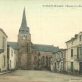 Saint-Gilles-sur-Vie, l'église et la place.
