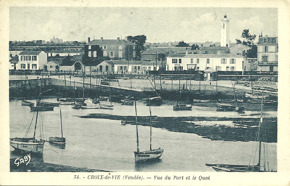 Croix-de-Vie, vue du port et le quai.