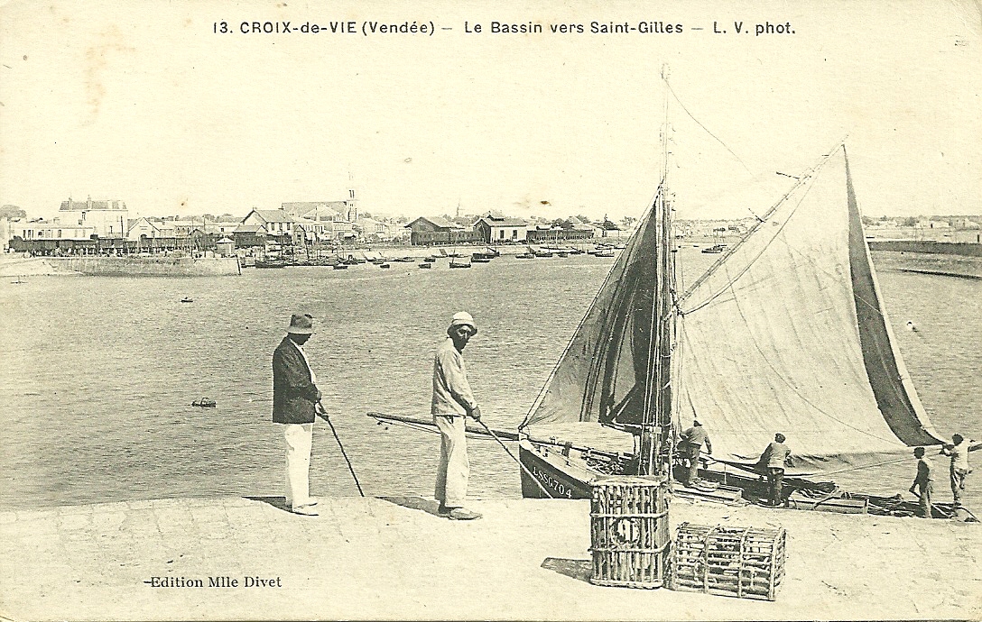 Croix-de-Vie, le bassin vers St-Gilles.